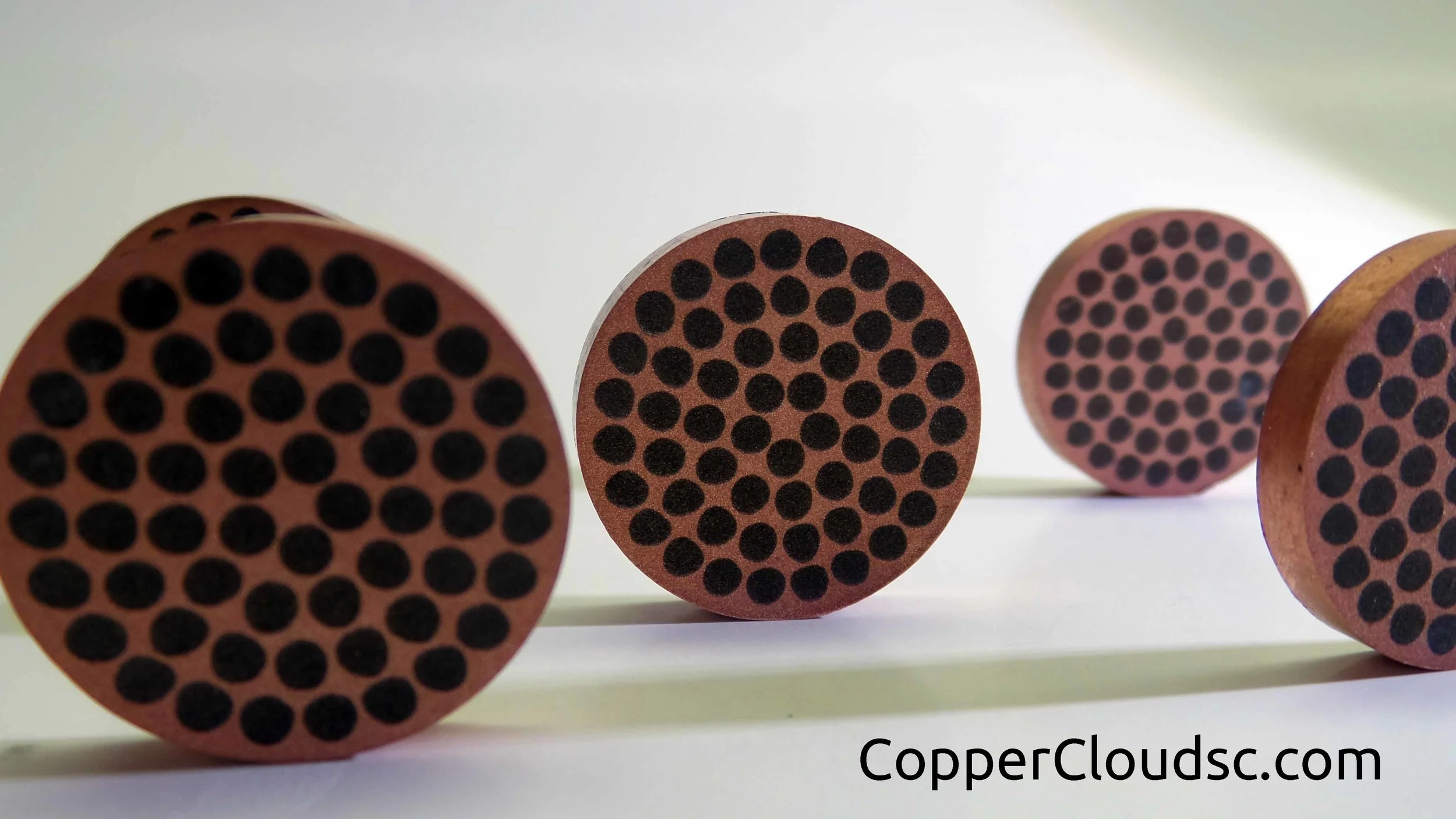 1 in. Diam Big Dot Superconductor Bar — Copper Cloud SC